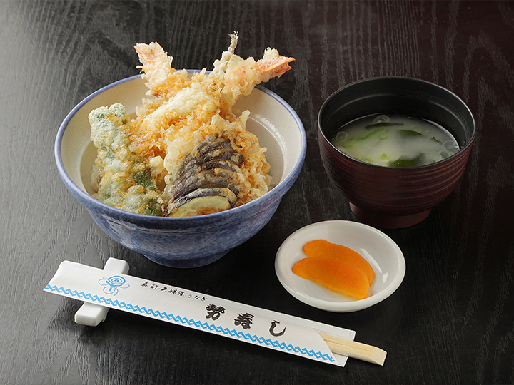 天丼・・・1,000円(税込価格1,100円)